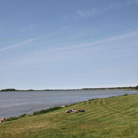 Wiek auf Rügen Ferienhaus Frigga Haus - Terrasse, Garten, Meerblick מראה חיצוני תמונה