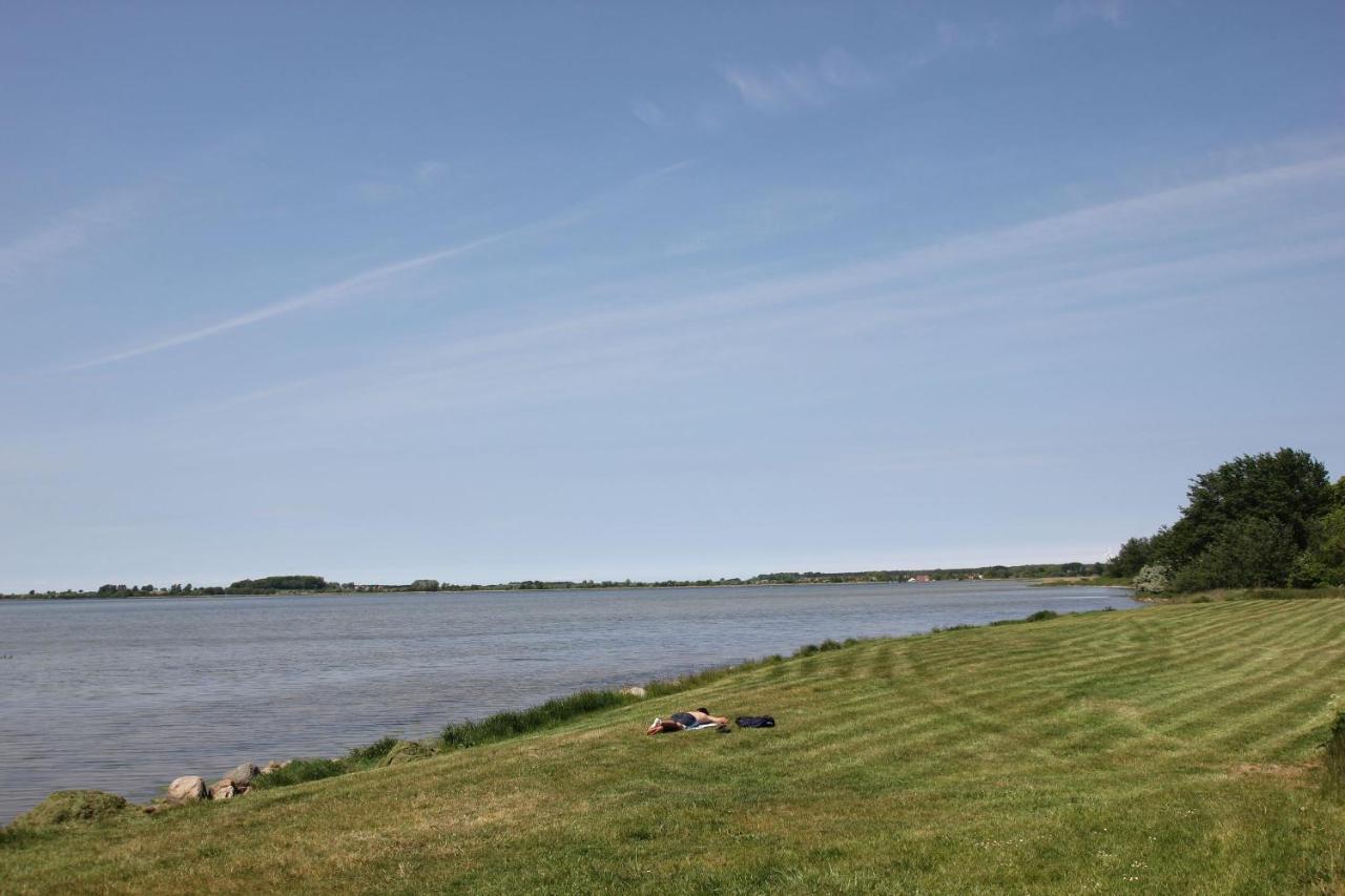 Wiek auf Rügen Ferienhaus Frigga Haus - Terrasse, Garten, Meerblick מראה חיצוני תמונה